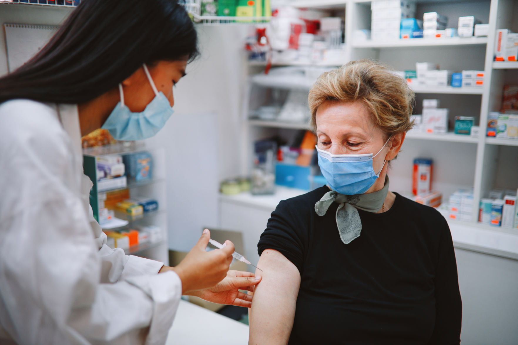 Unvaccinated people from non-high risk households